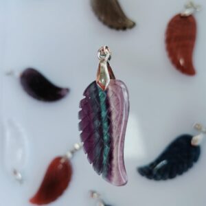 Colgante de ala de Fluorita