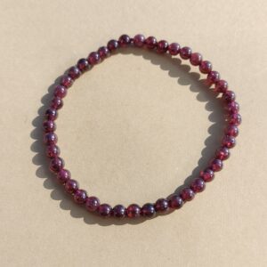 Pulsera de Granate en bola de 4mm