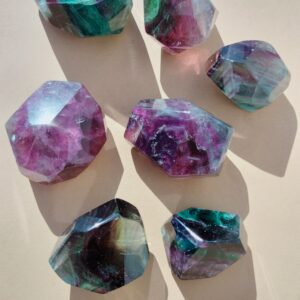 Formas libres Fluorita. 90€/kg