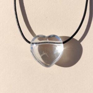 Corazon para colgar de Cuarzo Blanco.